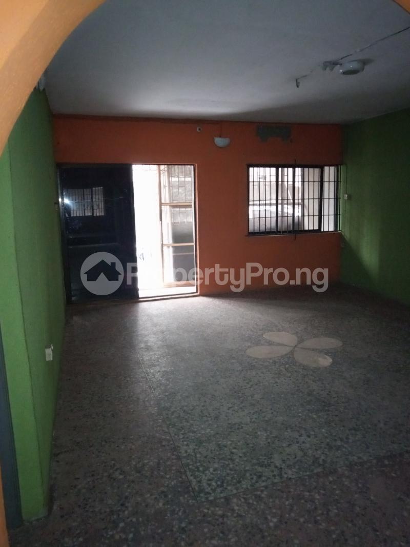 3 bedroom Flat / Apartment for rent Folagoro Fola Agoro Yaba Lagos