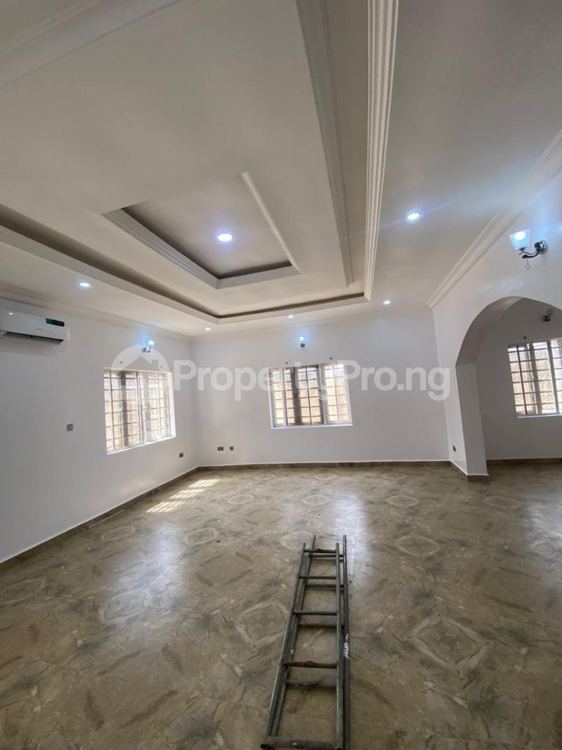 3 bedroom Flat / Apartment for rent Kolapo Ishola Gra Akobo Ibadan Oyo