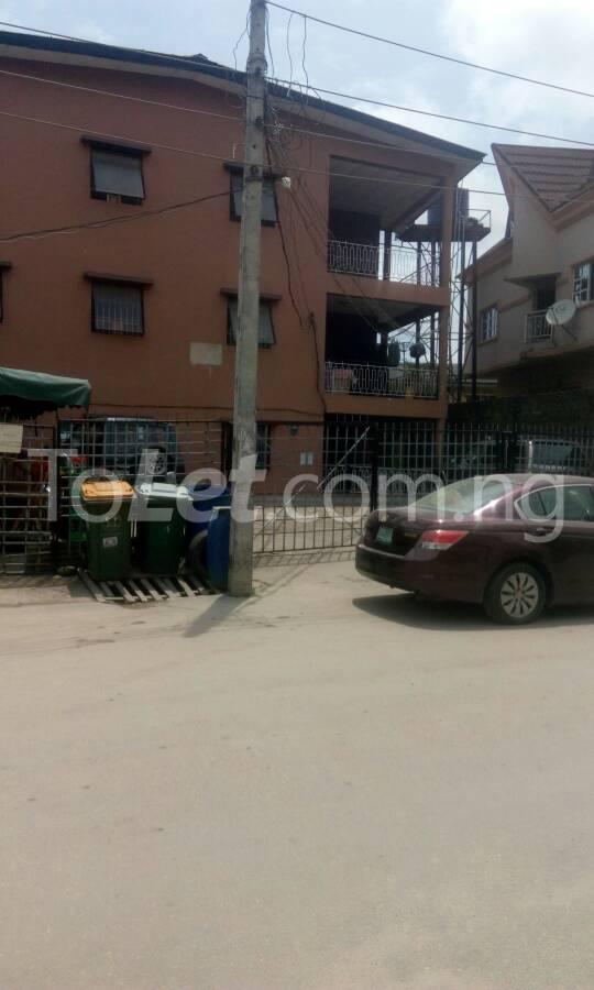 3 bedroom Flat / Apartment for rent 9, Bola Shadipe Street, Adelabu Surulere Lagos