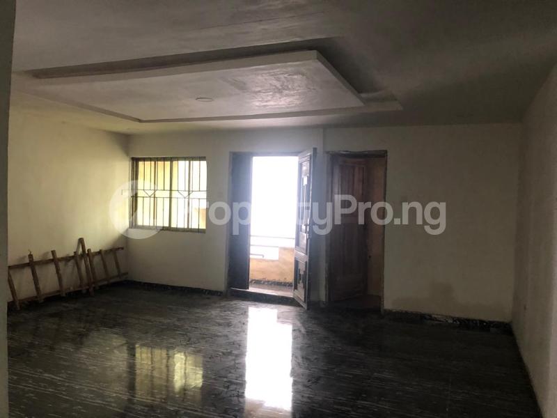 3 bedroom Commercial Property for rent Alagomeji Yaba Lagos - 0