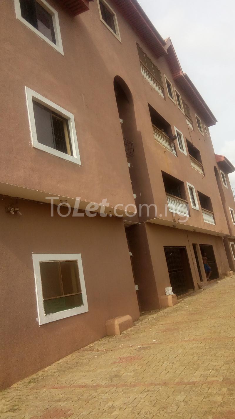 3 bedroom Flat / Apartment for rent 13 Joe Best Estate, Ajao Estate Isolo Lagos