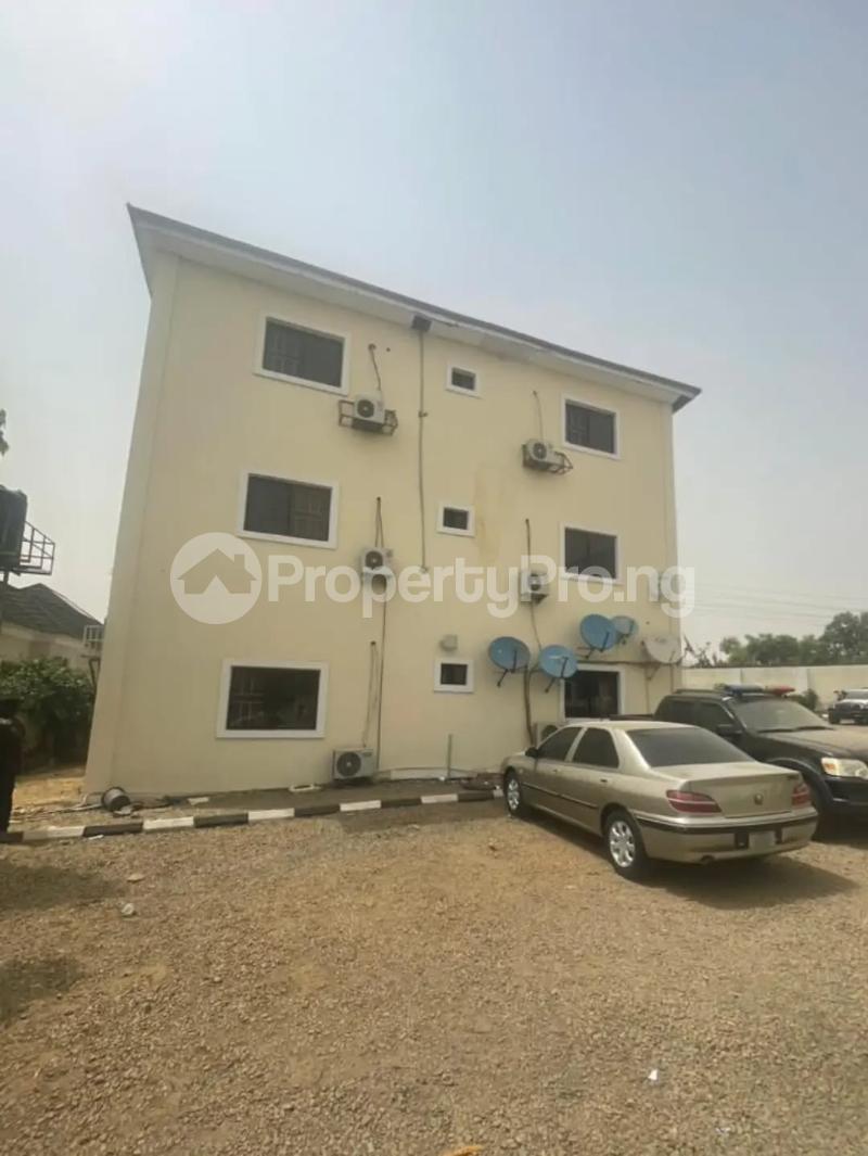 3 bedroom Flat / Apartment for sale Zone 2 Wuse 1 Abuja