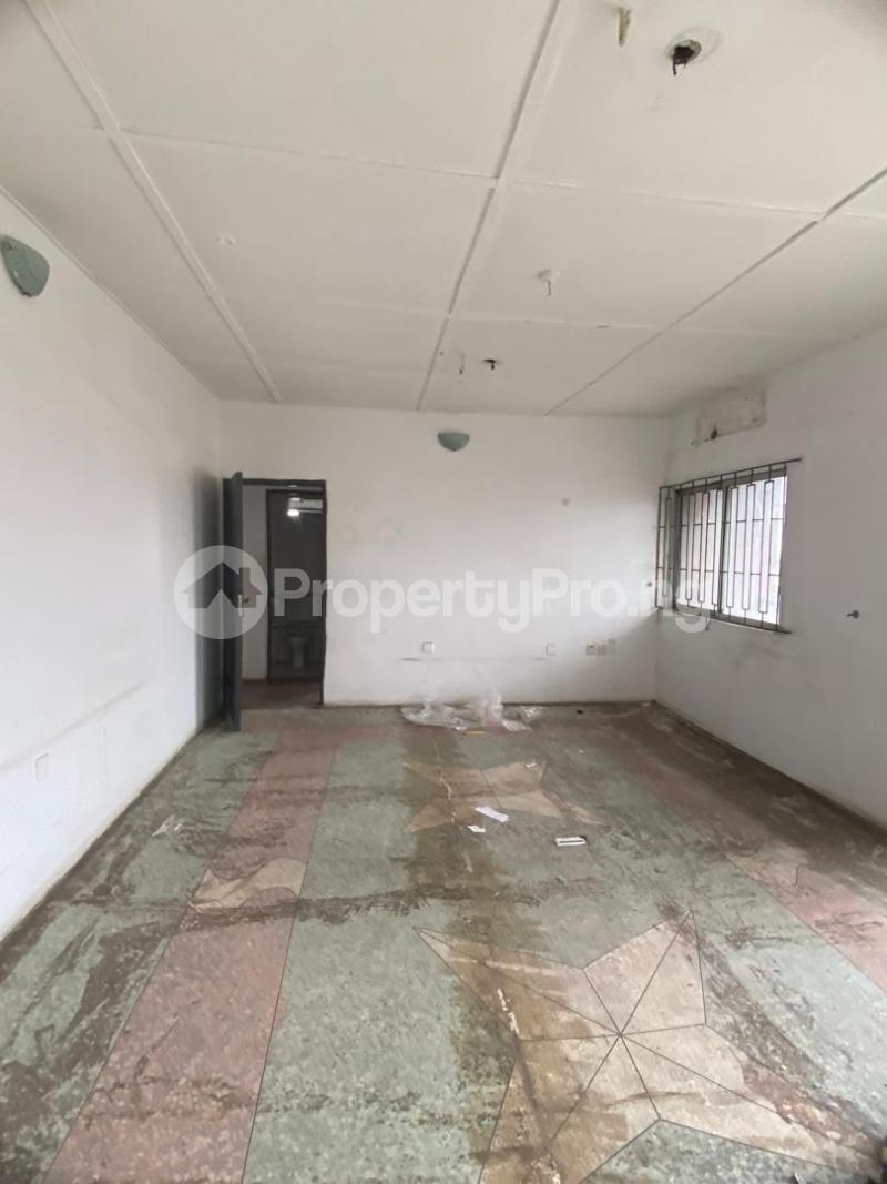 3 bedroom Flat / Apartment for rent Morocco Shomolu Lagos
