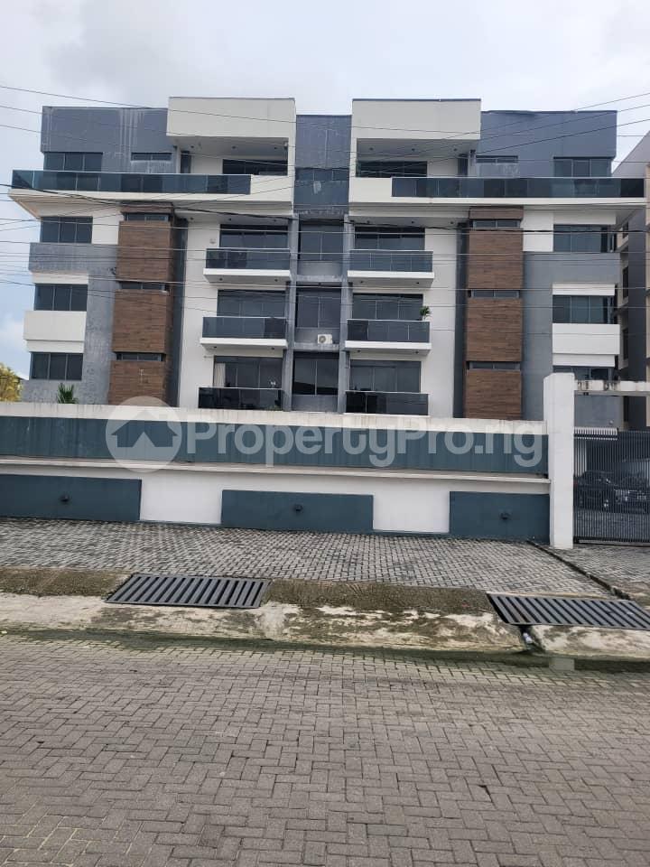 3 bedroom Flat / Apartment for rent Off Admiralty Way Lekki Phase 1 Lekki Lagos