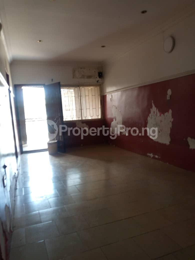 3 bedroom Flat / Apartment for rent Yaba ,lagos. Yaba Lagos