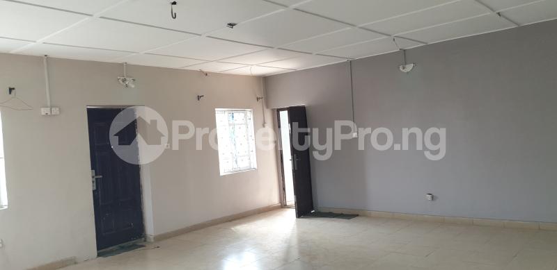 3 bedroom Flat / Apartment for rent Off Onike Roundabout Onike Yaba Lagos - 4