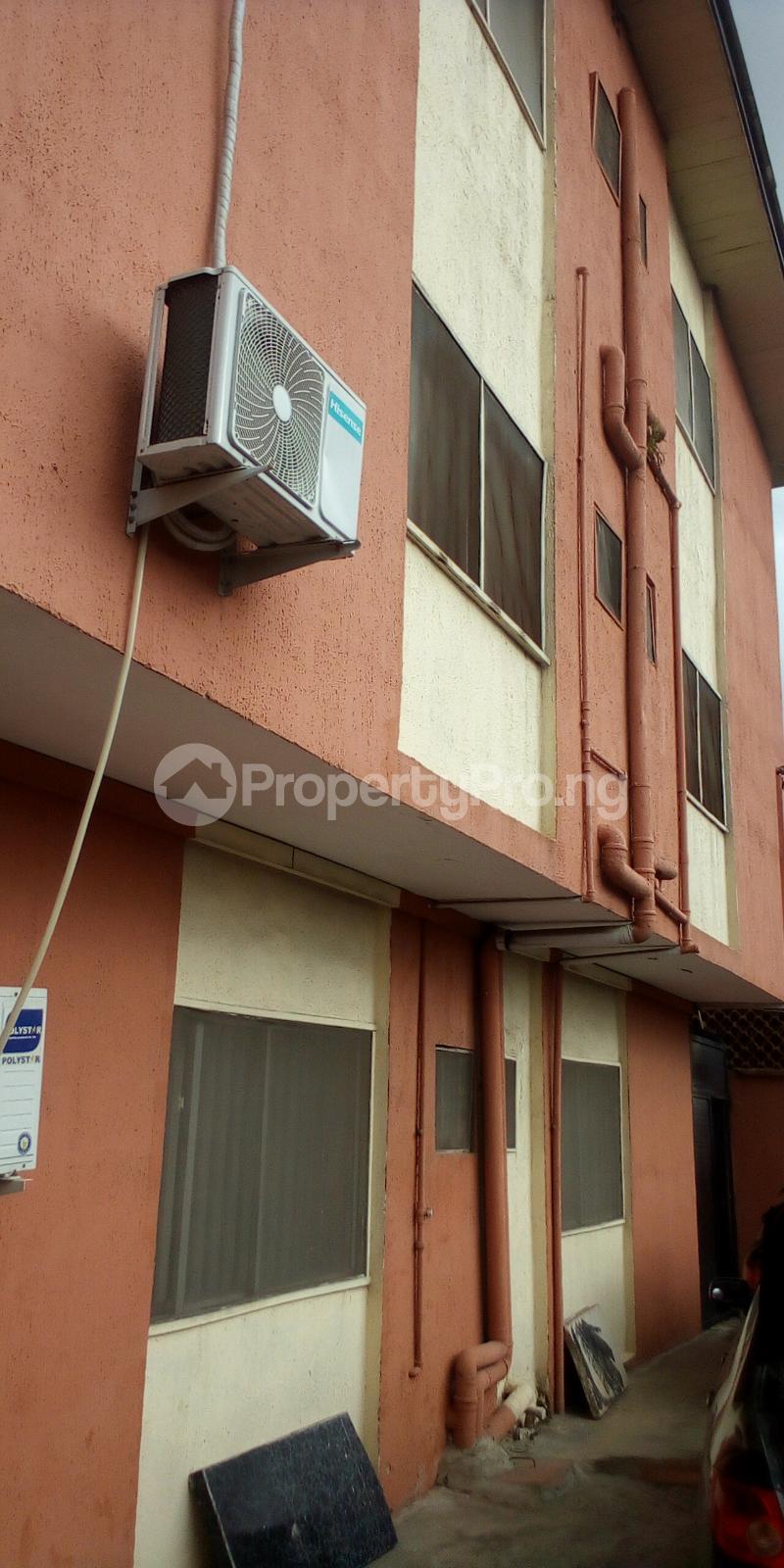 3 bedroom Flat / Apartment for rent Off Adekunle Kuye Street Aguda Surulere Lagos