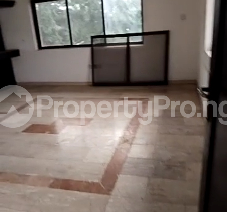 3 bedroom Flat / Apartment for rent Wuse 2 Abuja