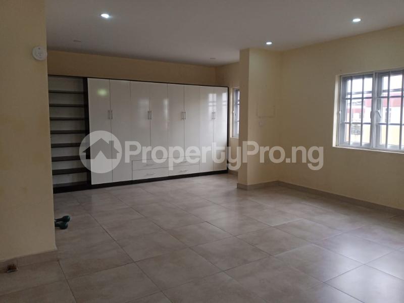 4 bedroom House for rent Courtland Estate, Platinum Way, Jakande Lekki Lagos