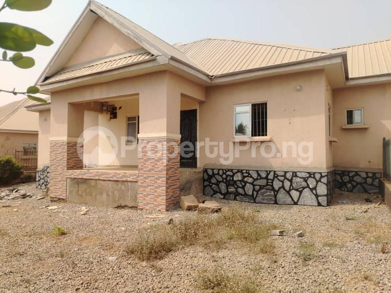 3 bedroom House for sale Von Road Airport Road Lugbe Abuja Lugbe Abuja