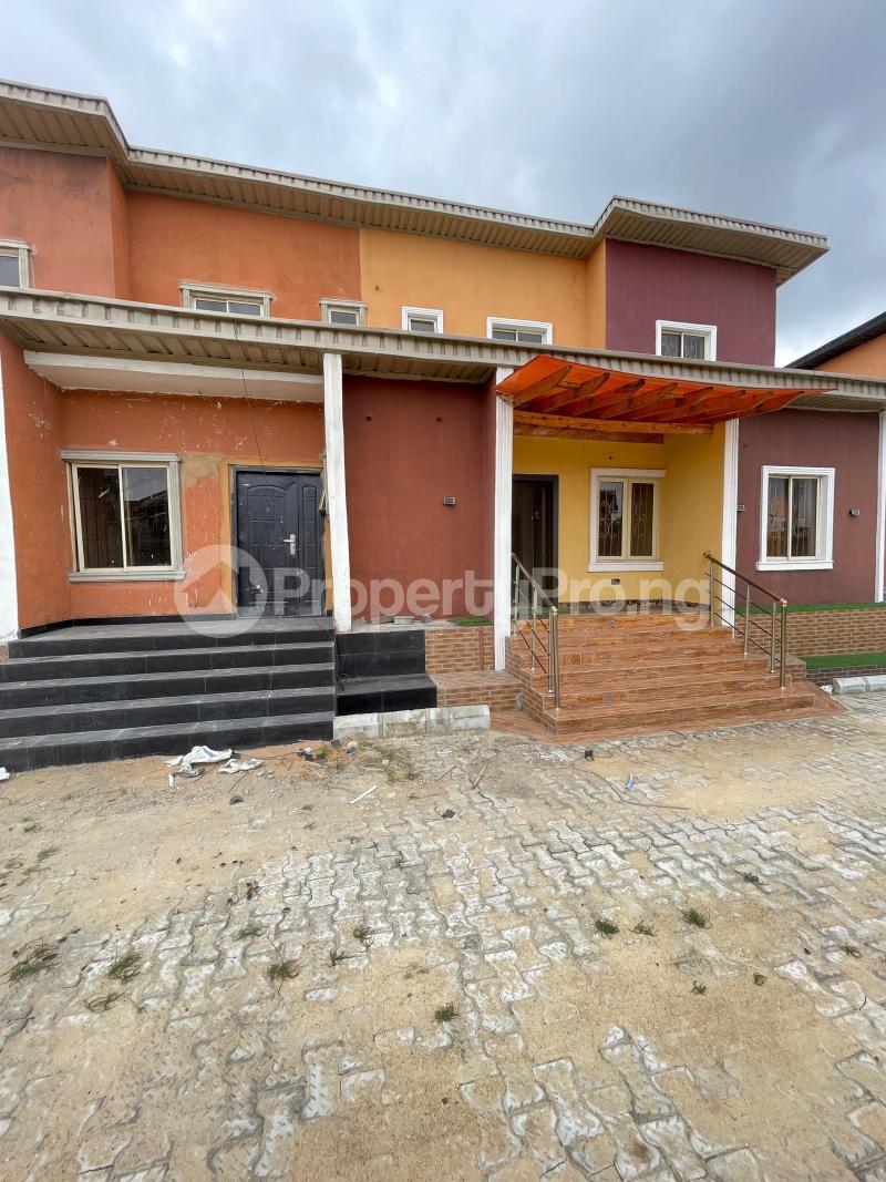 3 bedroom House for sale Yaba Lagos