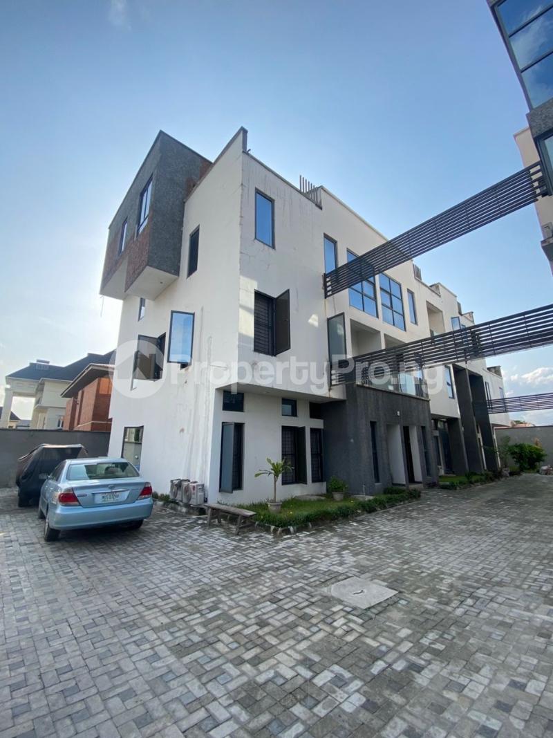 3 bedroom House for rent  Lekki Phase 1 Lekki Lagos