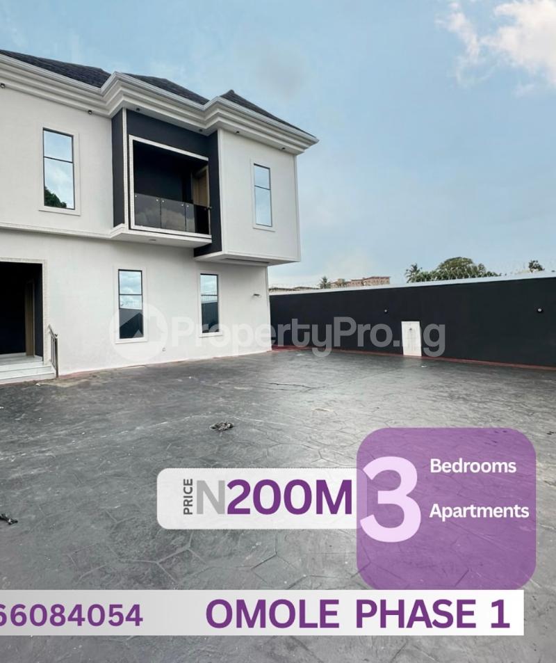 3 bedroom Flat / Apartment for sale Omole Phase One Magodo Kosofe/Ikosi Lagos