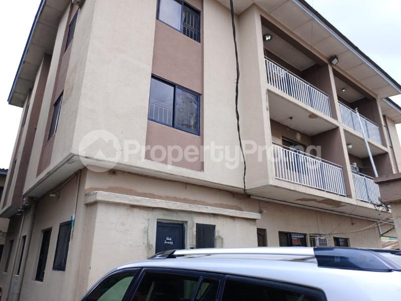 3 bedroom Flat / Apartment for rent Police Station Axis Ifako-gbagada Gbagada Lagos - 0