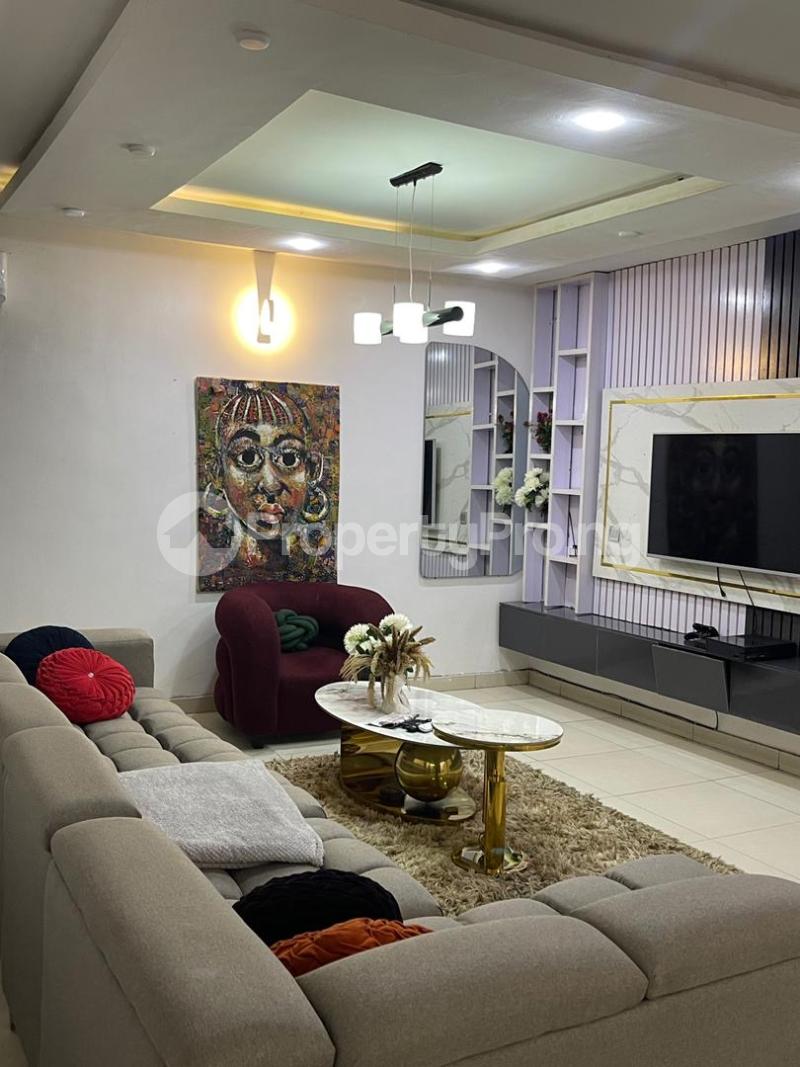 3 bedroom Flat / Apartment for shortlet Lekki Lagos