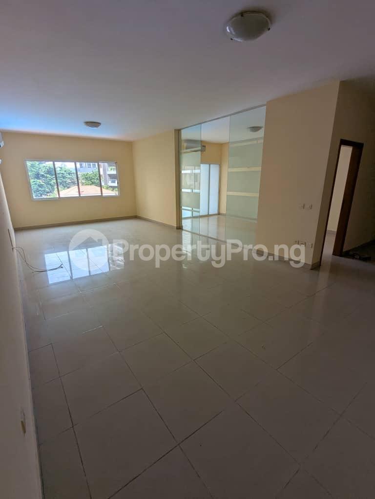 3 bedroom House for rent ONIRU Victoria Island Lagos
