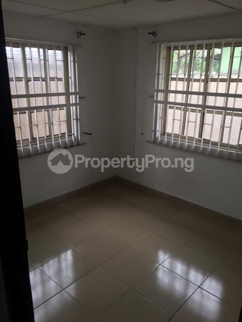 3 bedroom Flat / Apartment for rent Off Lawanson Road Lawanson Surulere Lagos