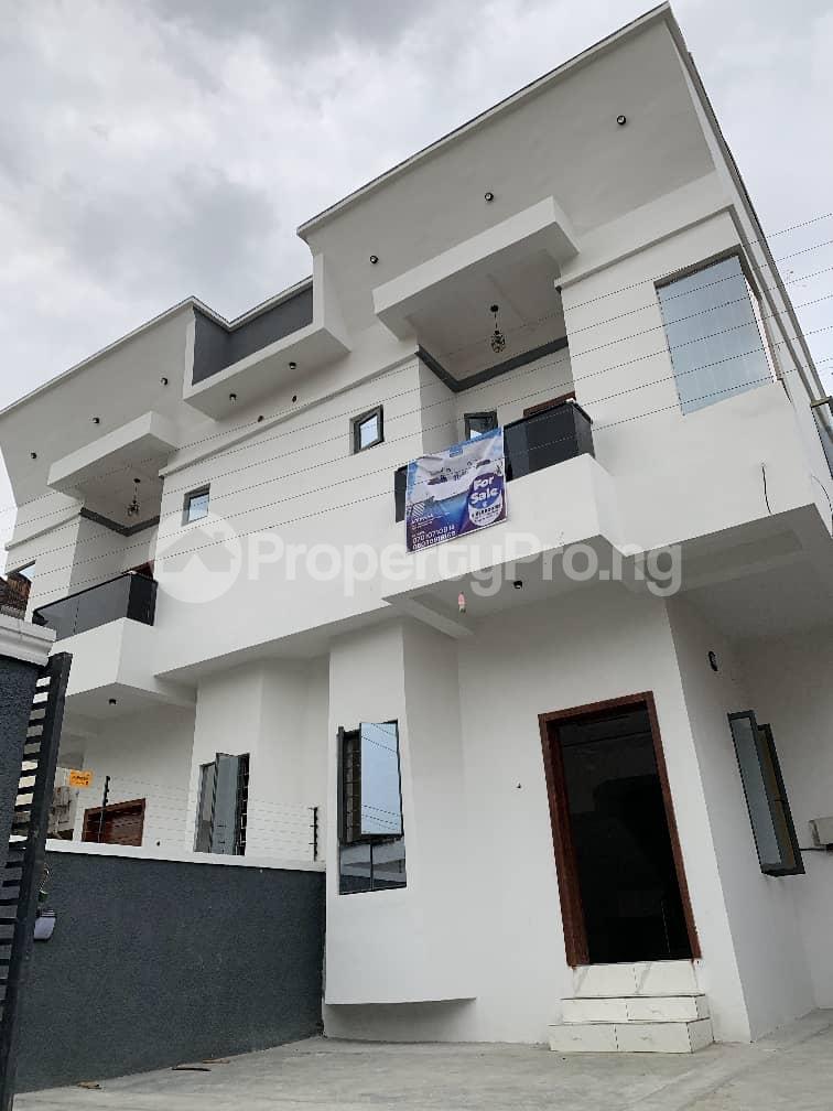 4 bedroom House for sale Thomas Estate, Directly Facing Royal Gardens Estate, Thomas estate Ajah Lagos