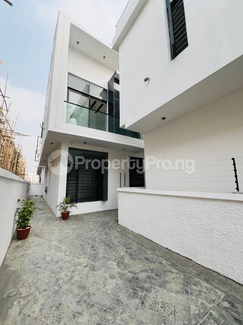 4 bedroom House for sale Ikota Lekki Lagos