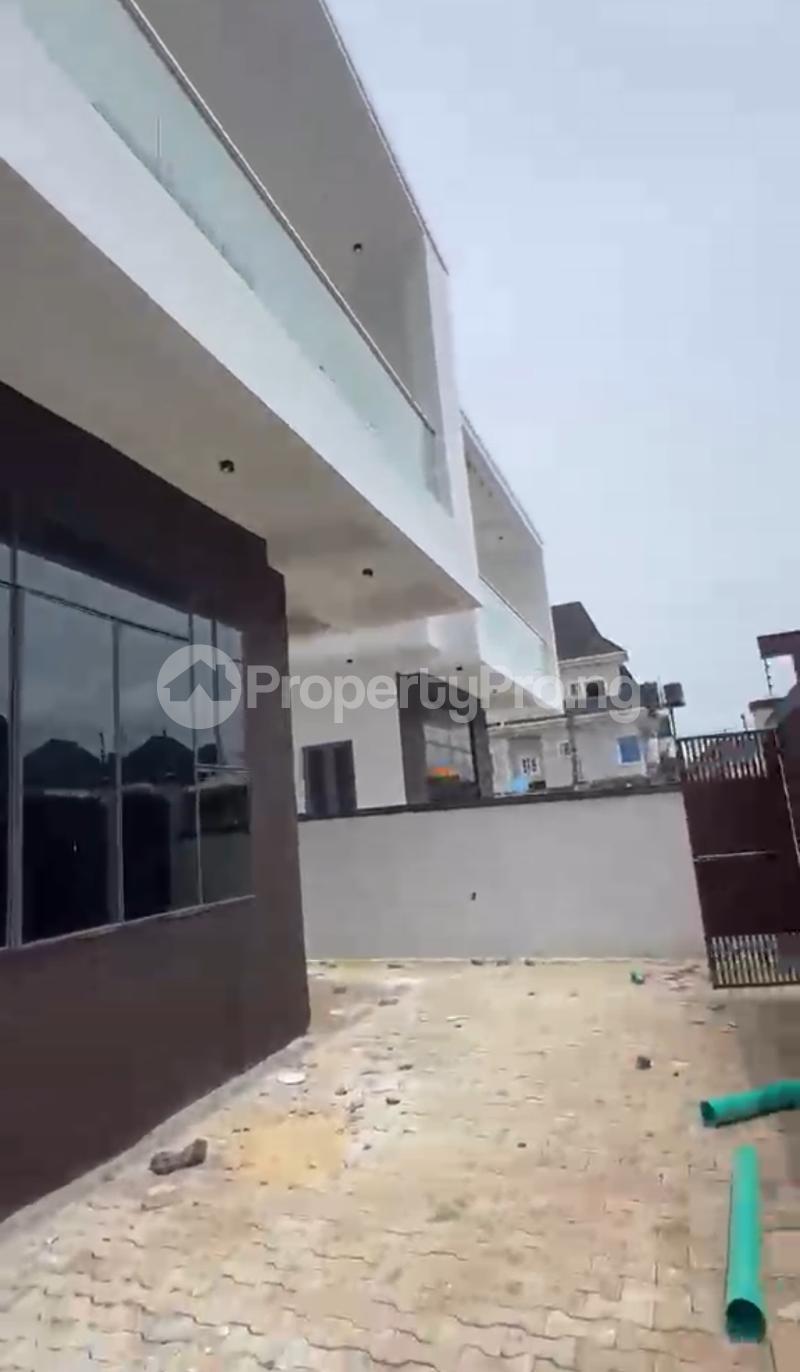 4 bedroom House for rent Peninsula Garden Estate Behind Blenco Sangotedo Ajah Lagos