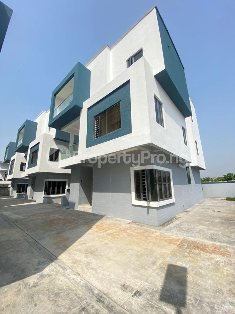 4 bedroom House for sale orchid Lekki Lagos