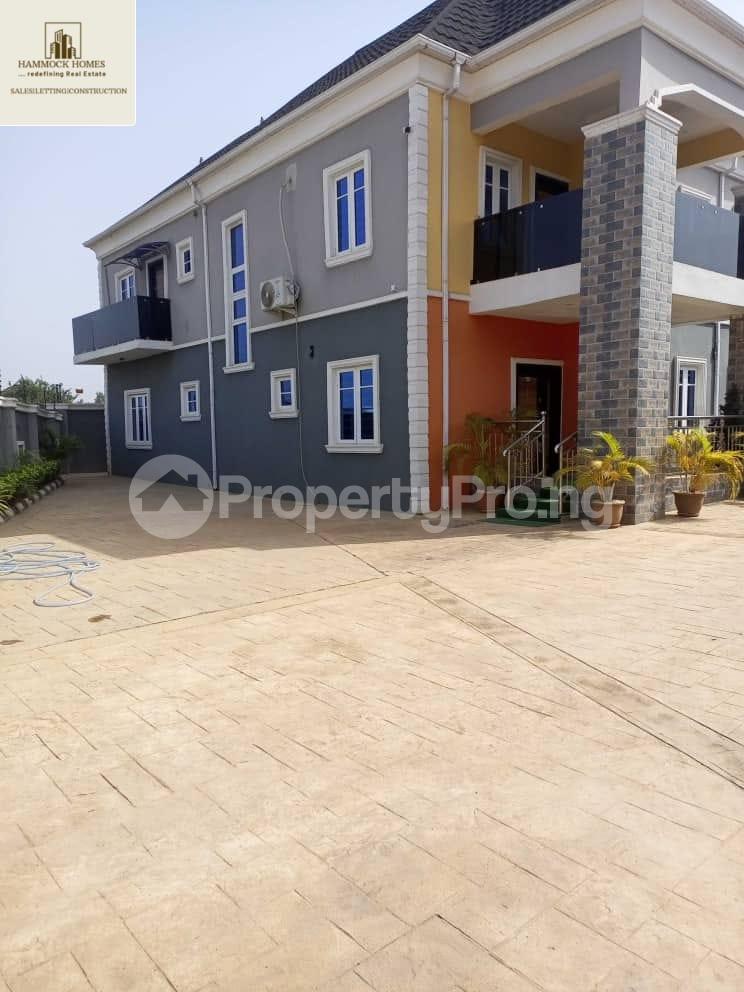 4 bedroom House for sale Omilabu Barrack Road Ojoo Ibadan Oyo