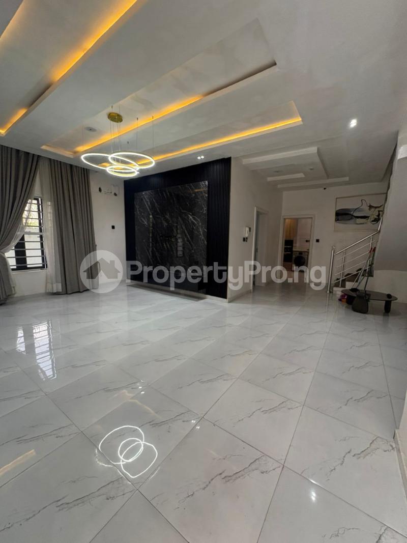 4 bedroom House for sale Chevron Lekki Lagos