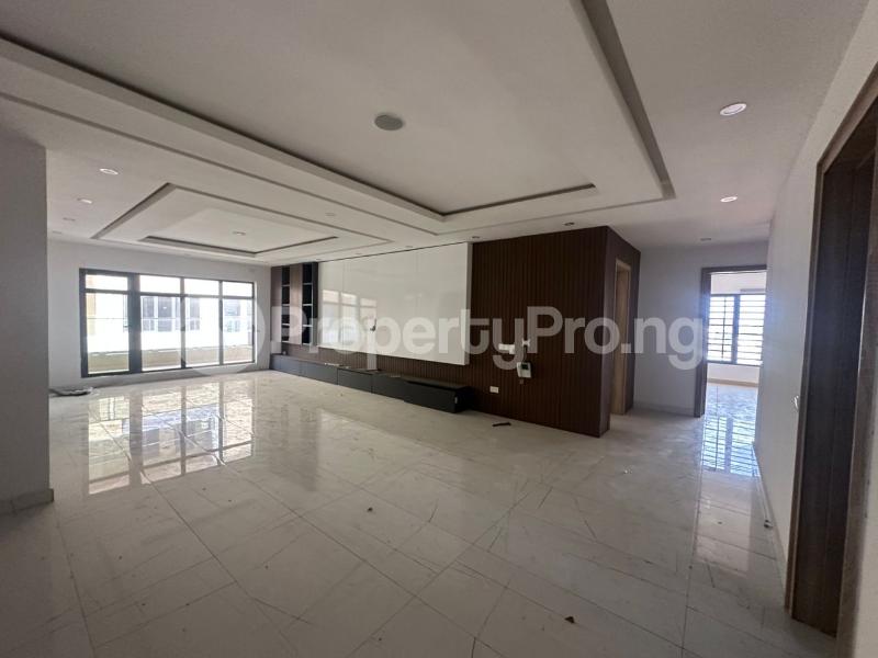 4 bedroom House for rent ONIRU Victoria Island Lagos