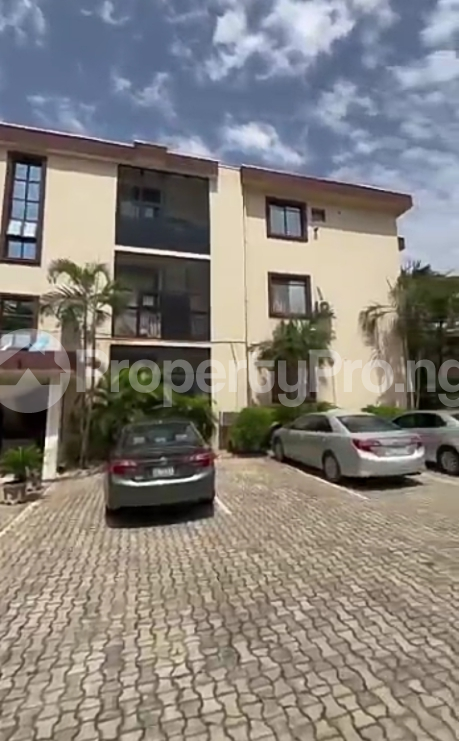 4 bedroom Flat / Apartment for rent Garki2 Garki 2 Abuja