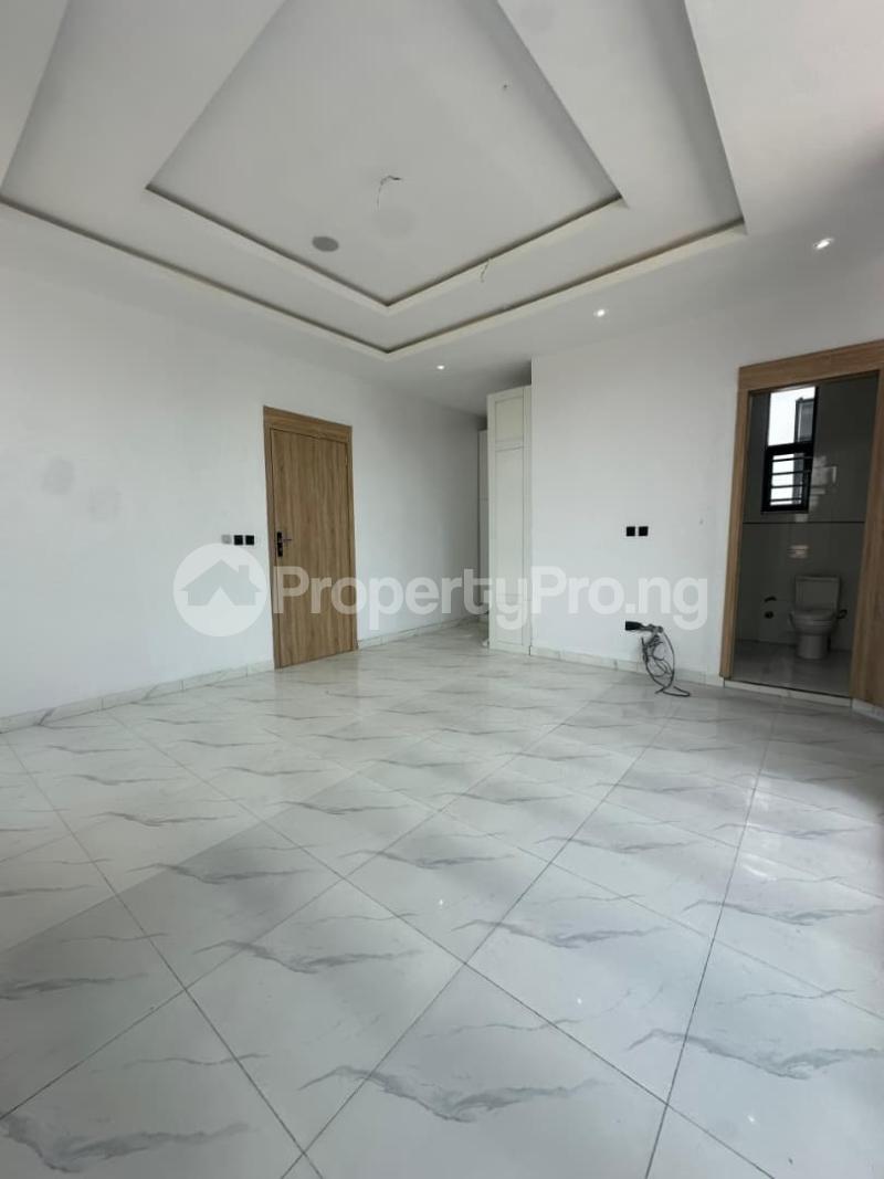 4 bedroom House for sale Ajah Lekki Lagos