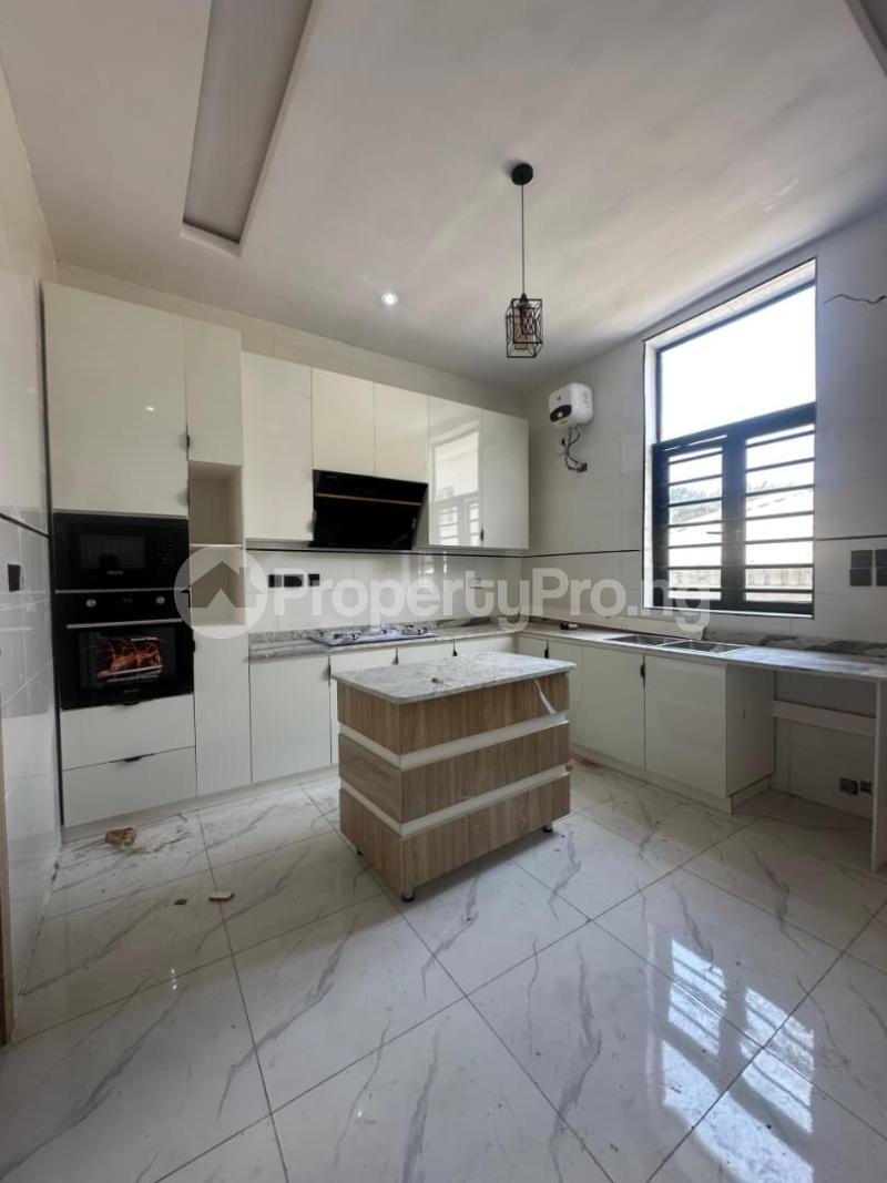 4 bedroom House for sale Ajah Lekki Lagos