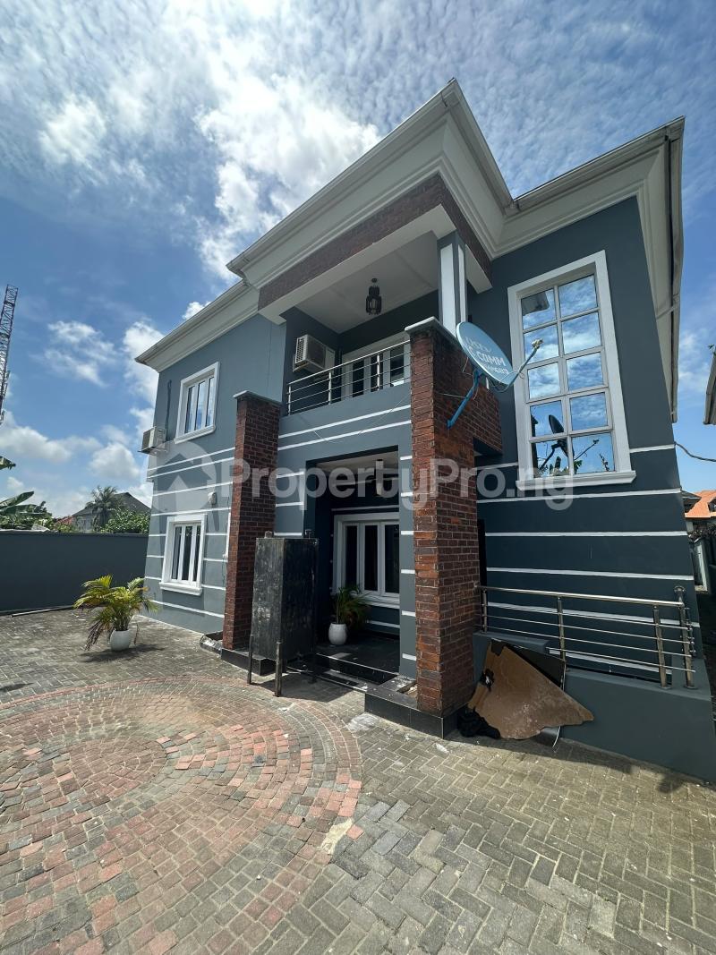 4 bedroom House for rent Abraham Adesanya Estate Lekki Lagos