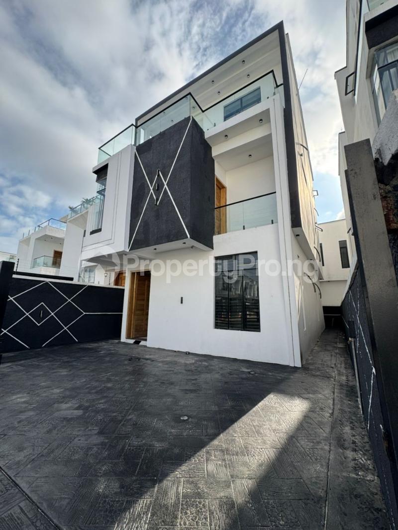 4 bedroom House for sale Chevron Chevron Lekki Lagos