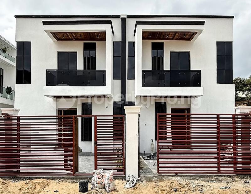 4 bedroom House for sale Chevron Lekki Lagos