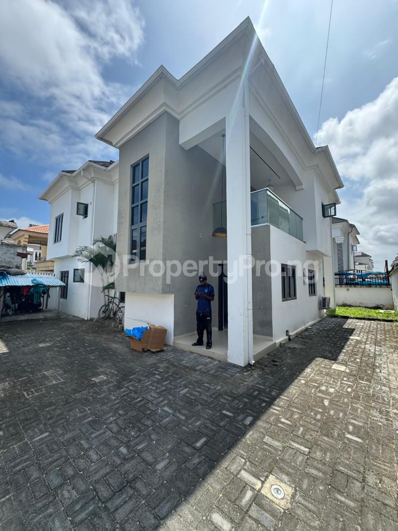 4 bedroom House for sale Osapa london Lekki Lagos