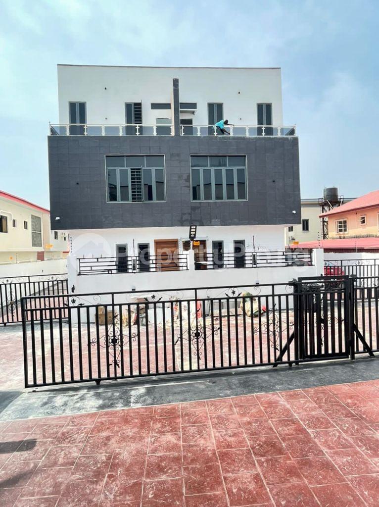 4 bedroom House for rent Idado Idado Lekki Lagos