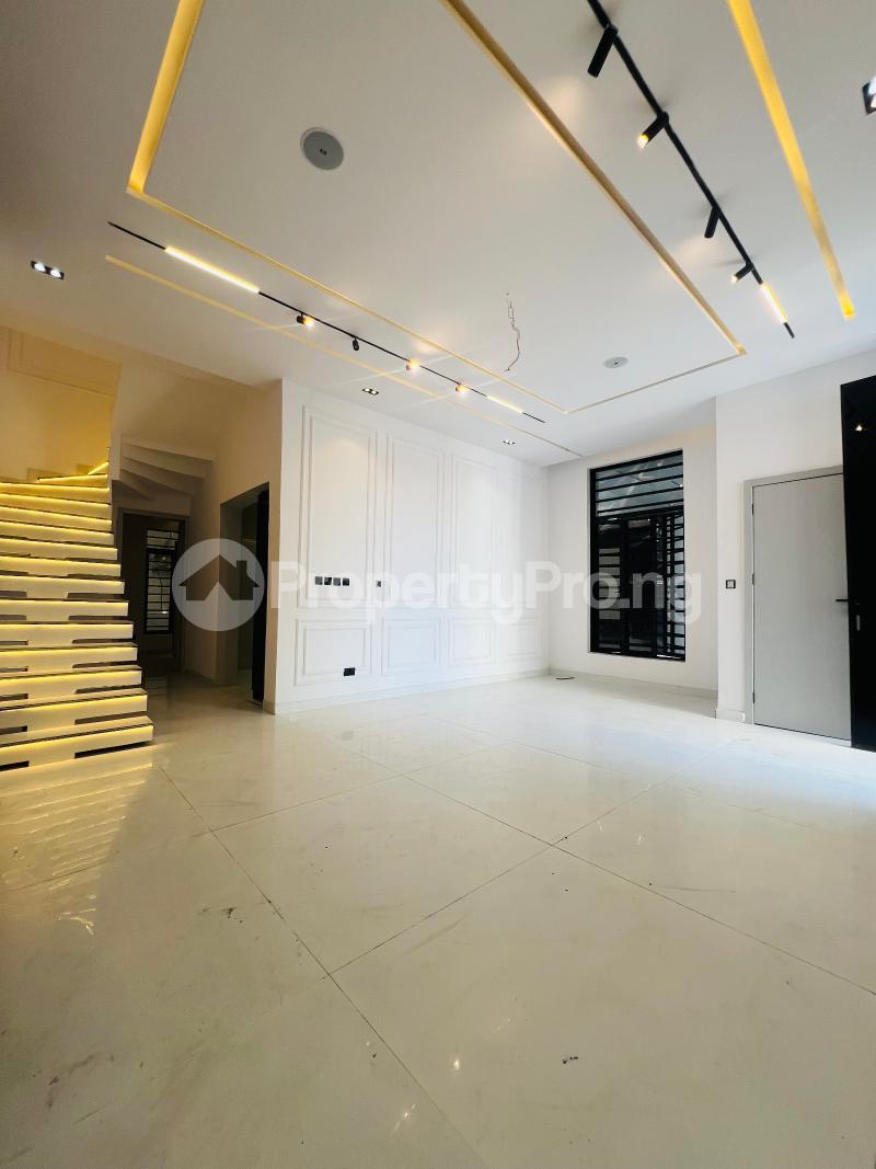 4 bedroom House for sale chevron Lekki Lagos