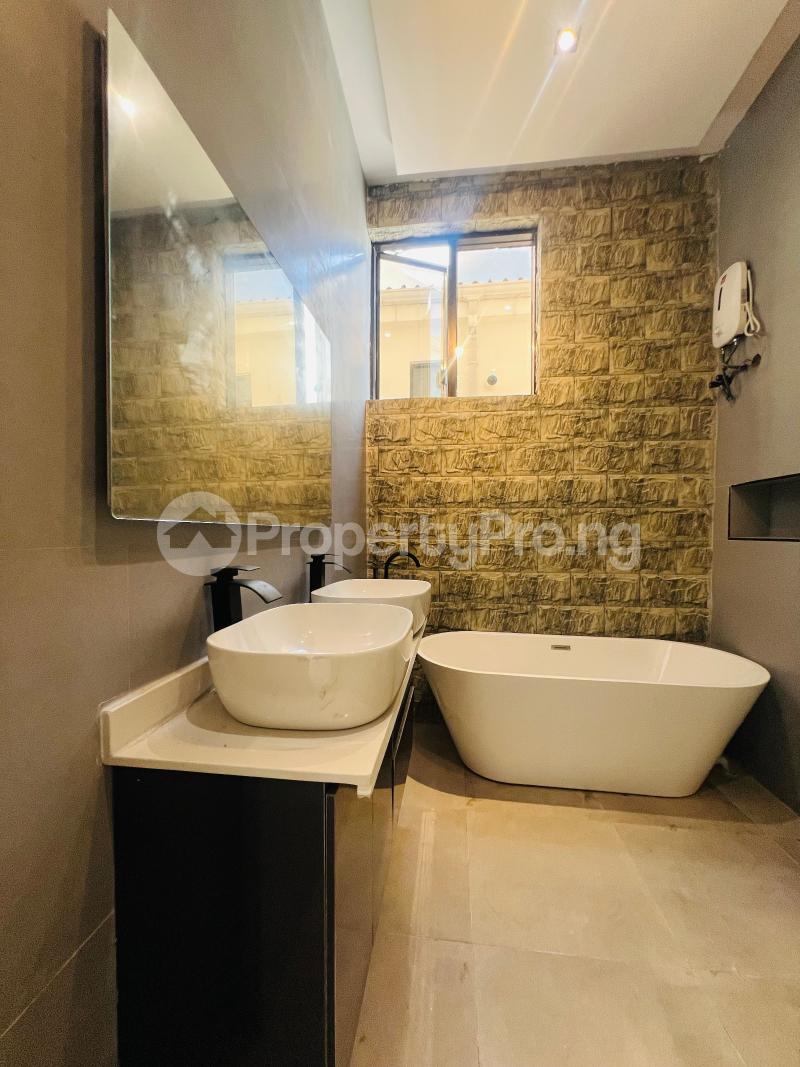 4 bedroom House for sale chevron Lekki Lagos