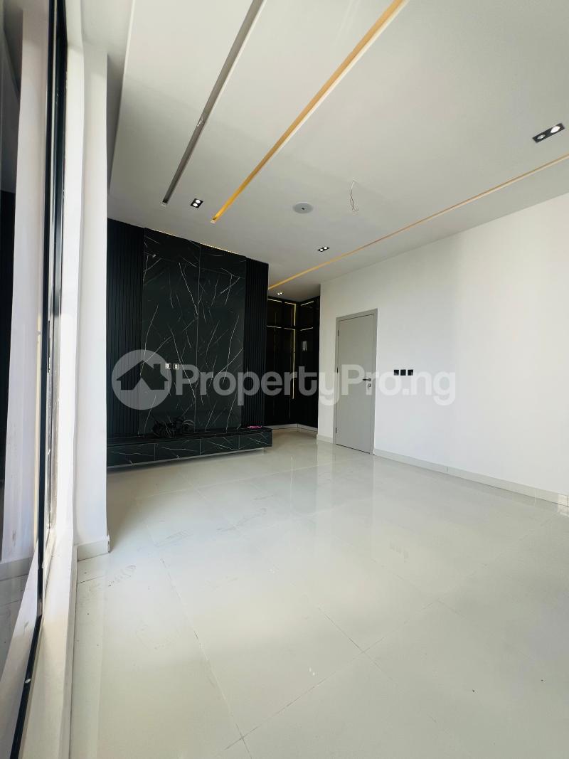 4 bedroom House for sale chevron Lekki Lagos