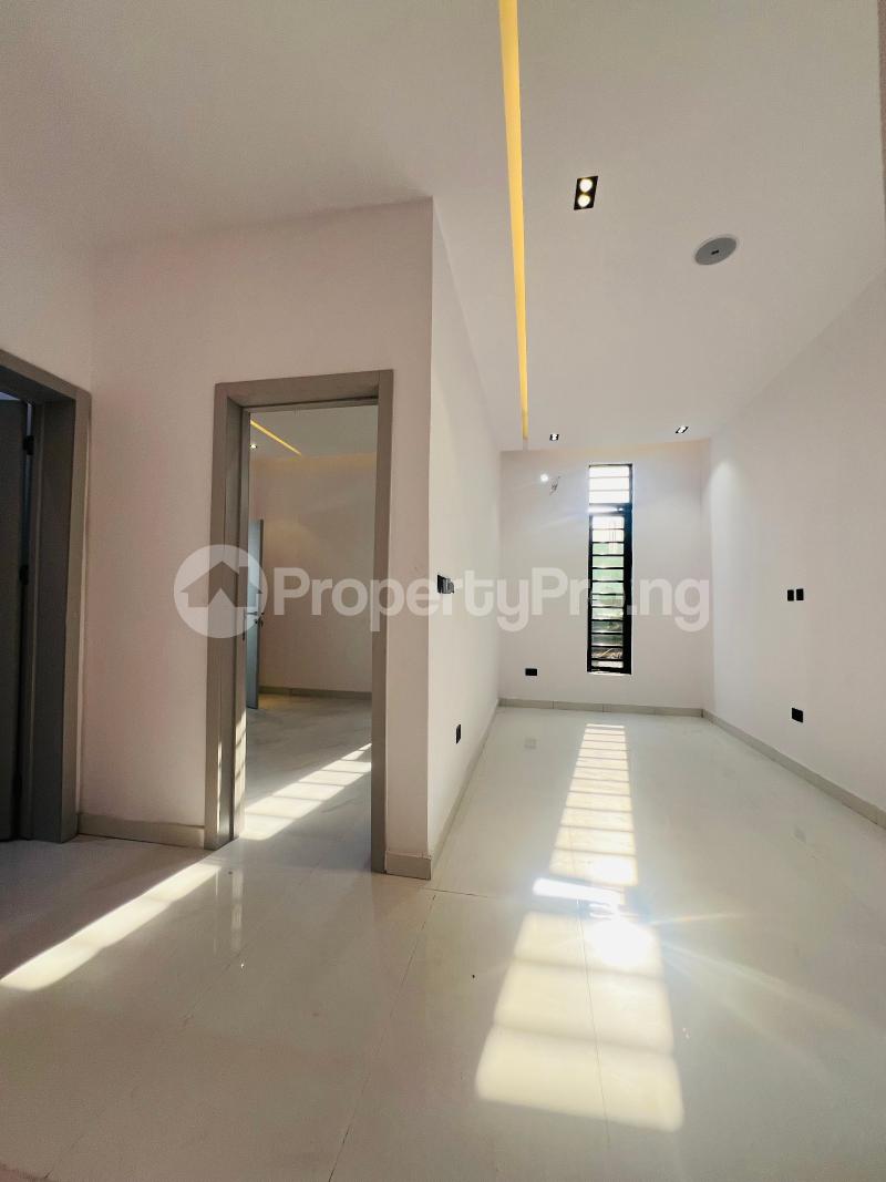 4 bedroom House for sale chevron Lekki Lagos