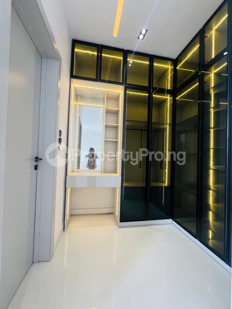 4 bedroom House for sale chevron Lekki Lagos