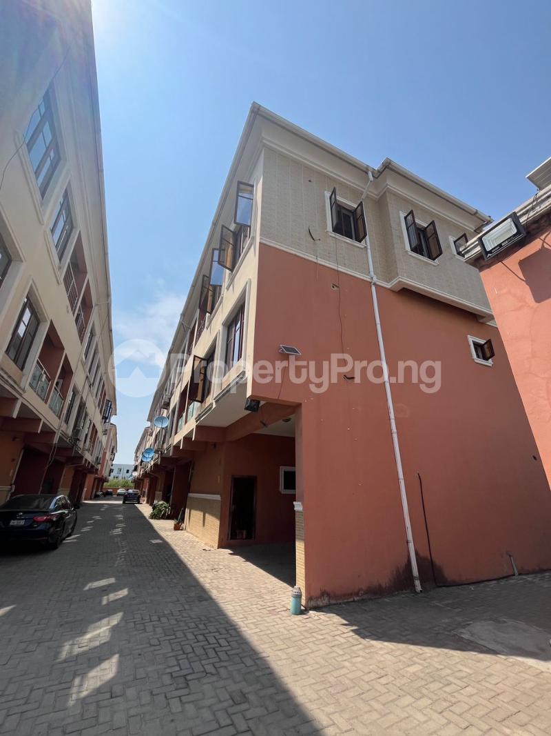 4 bedroom House for rent Lekki Lagos