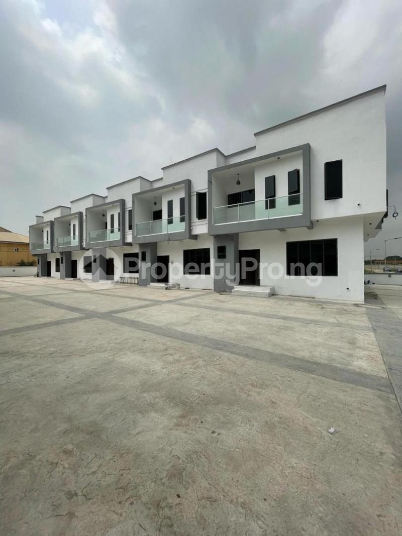 4 bedroom House for sale Abraham adesanya estate Ajah Lagos