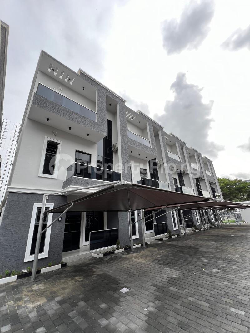 4 bedroom House for sale Akin Adesola Victoria Island Lagos