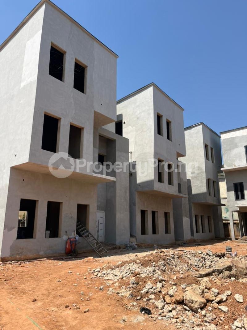 4 bedroom House for sale Life Camp Abuja