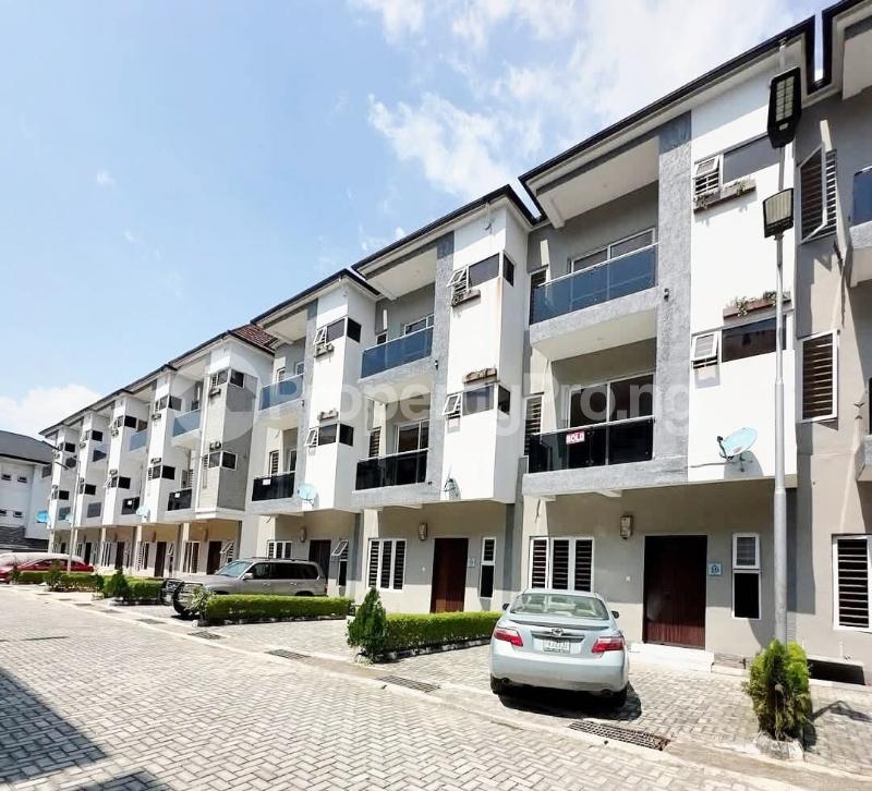 4 bedroom House for rent Ikate Lekki Lagos