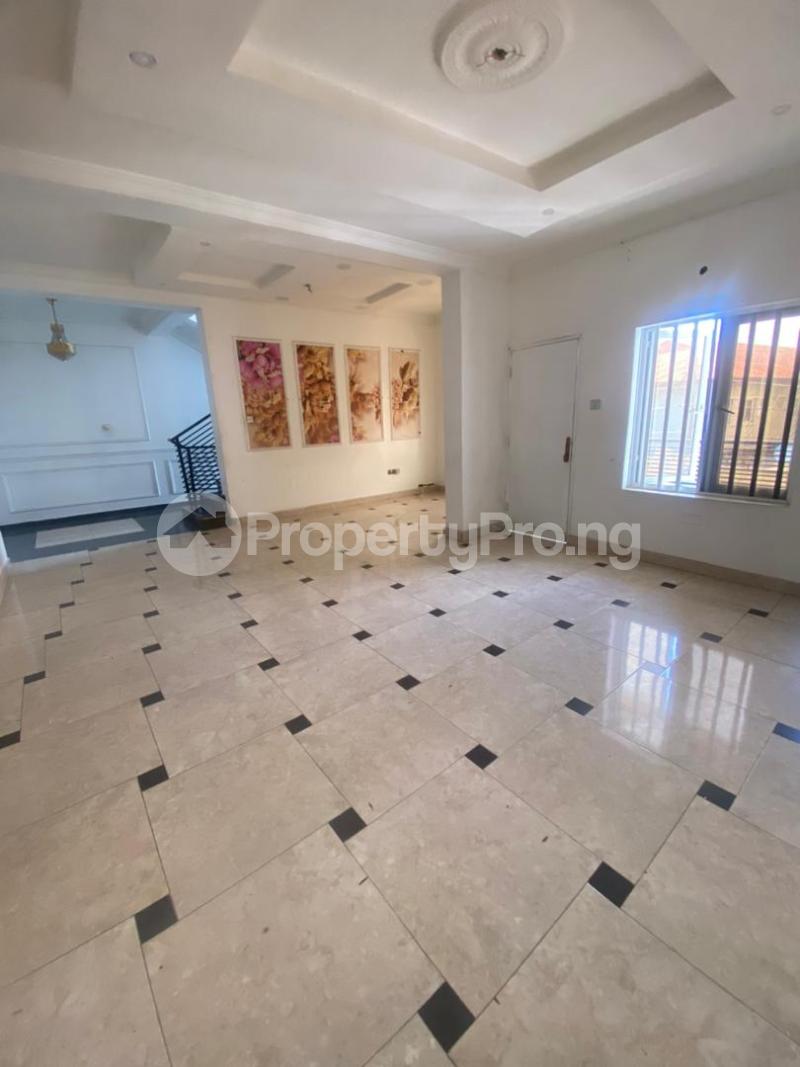 4 bedroom House for rent Osapa london Lekki Lagos