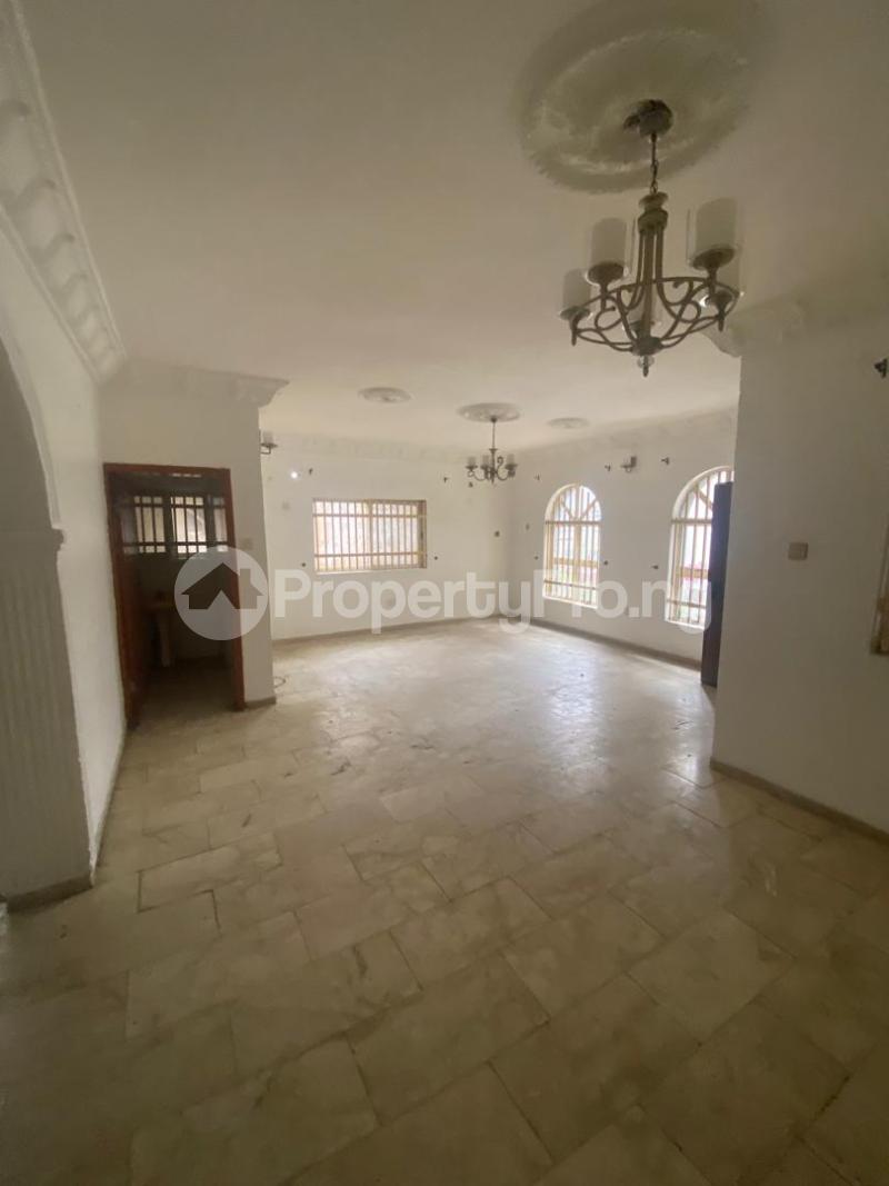 4 bedroom Commercial Property for rent 4 Point Victoria Island Lagos