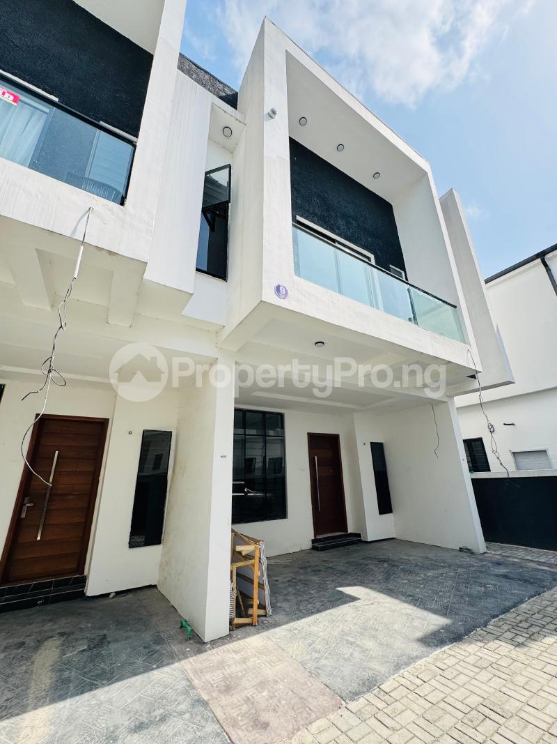 4 bedroom House for sale Ikota Lekki Lagos