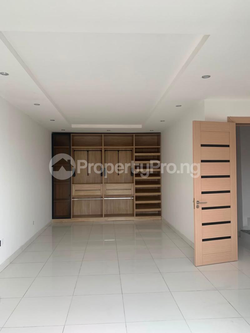 4 bedroom House for rent Parkview Estate Ikoyi Lagos